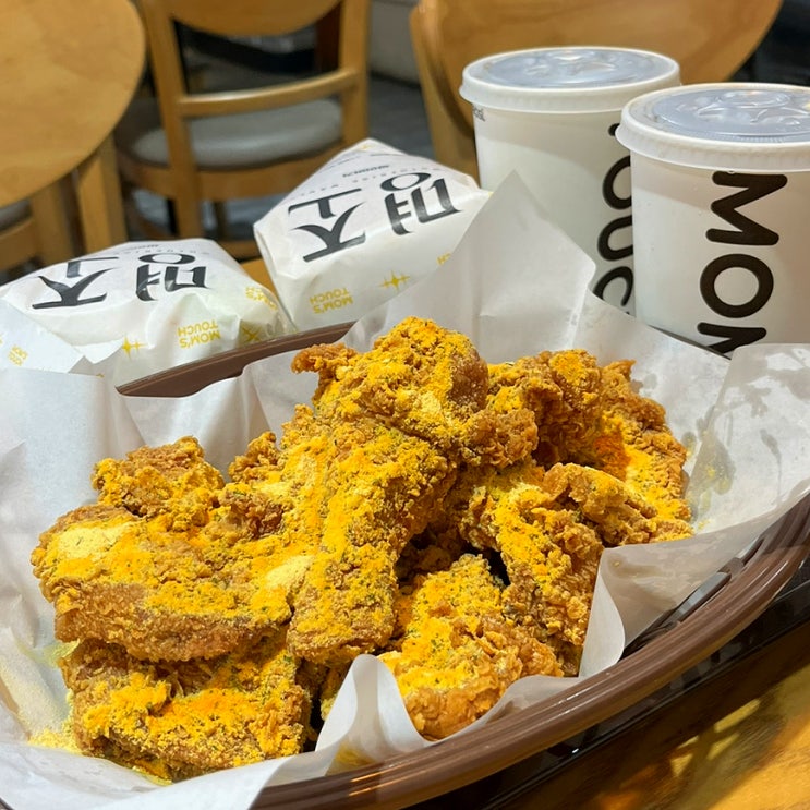  [맘스터치] 세트메뉴 추천: 커플치킨세트(싸이버거&치즈뿌치)(가격, 메뉴구성, 칼로리)