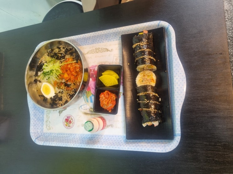  마산분식 밤공기 닿아 더 맛있는 새벽라면
