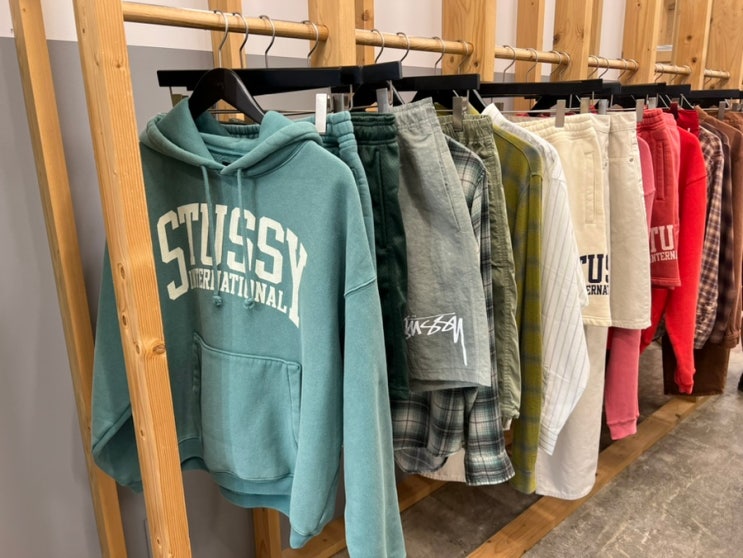  오사카 스투시 STUSSY 버킷햇,비니,볼캡,반팔티셔츠,반바지 가격
