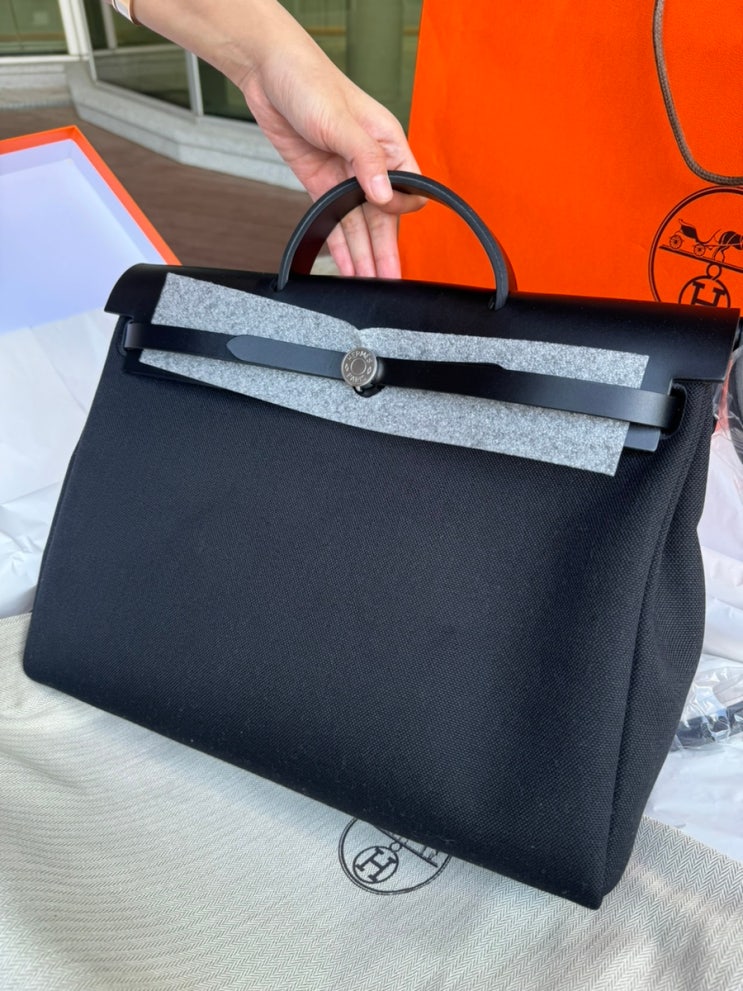  [에르메스] 에르백 39 짚 메신저 Herbag Zip 39 백화점 구입 후기 언박싱 수납 착용샷