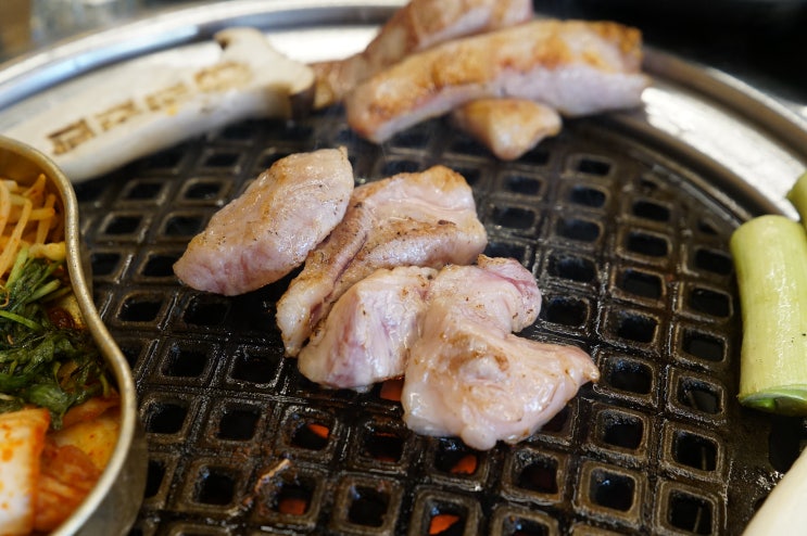  화곡역맛집 리연탄 강서화곡본점! 짚불로 초벌한 연탄구이 돼지고기 맛있는 곳