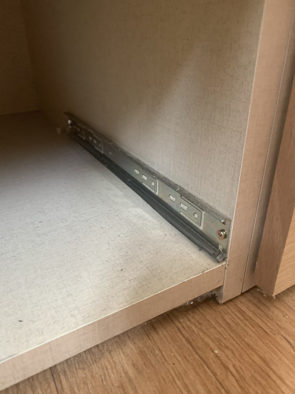 서랍장레일교체 전문업체