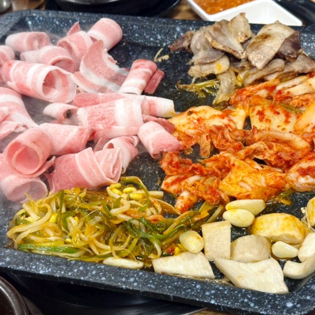  퇴사 94일차 양천향교역 대패삼겹살 대박집 배부르고 졸립다.