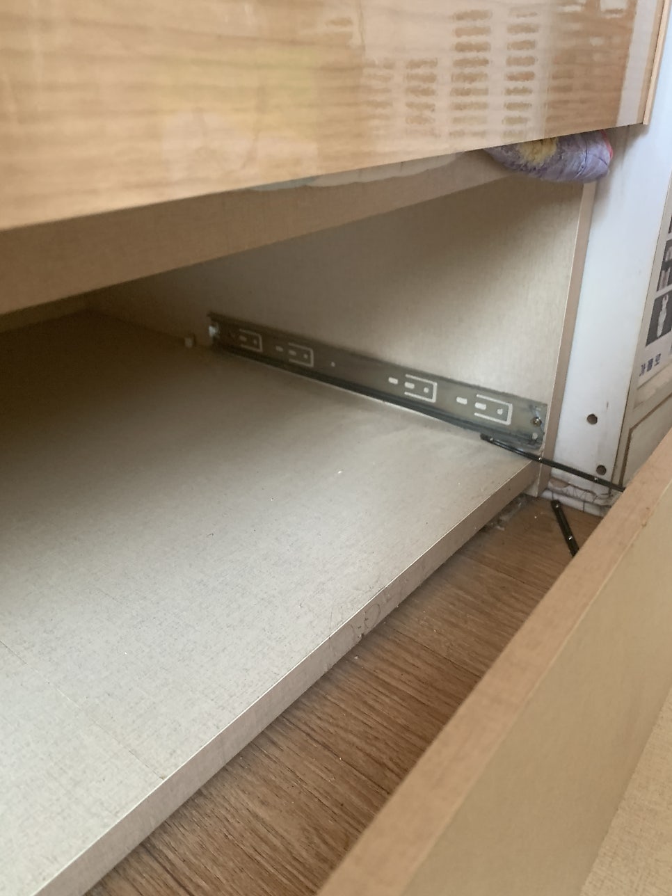 서랍장레일교체 전문업체