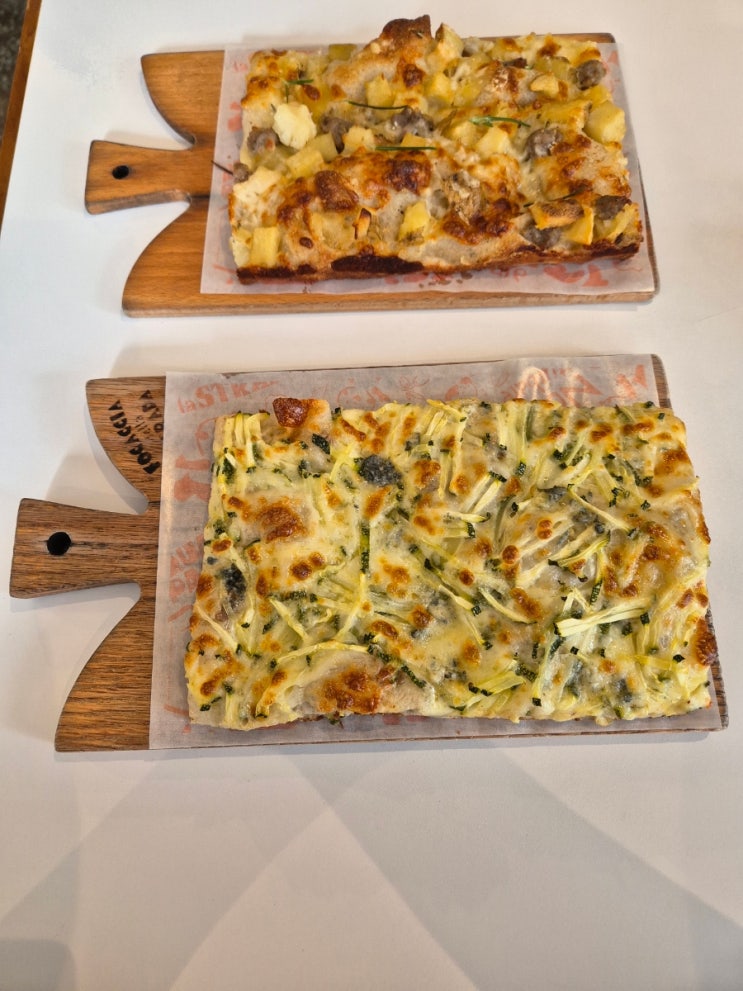 용산 이탈리안 맛집 포카치아 델라스트라다...바삭한 이탈리아 빵 용산 이탈리안 맛집 포카치아 델라스트라다...바삭한 이탈리아 빵