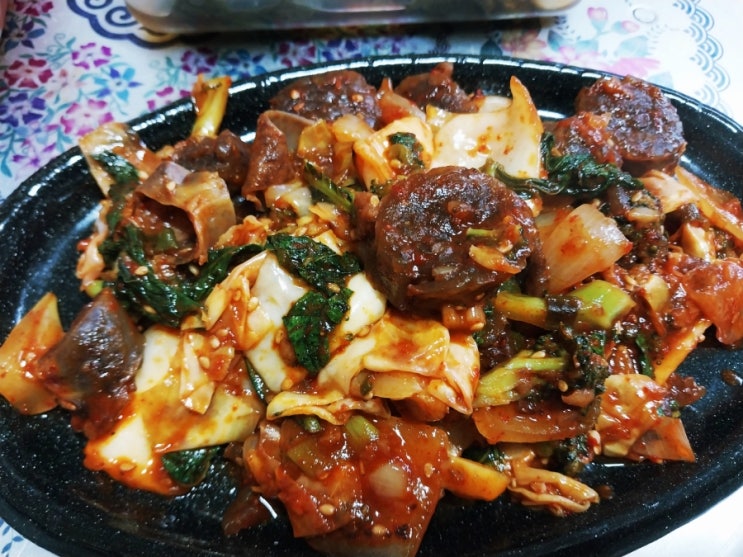  진짜 맛없는 시장 순대로 순대볶음 맛있게