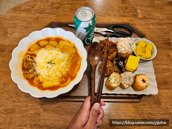  수원역 혼밥 맛집 유부생각 1인 식사 신메뉴 후기