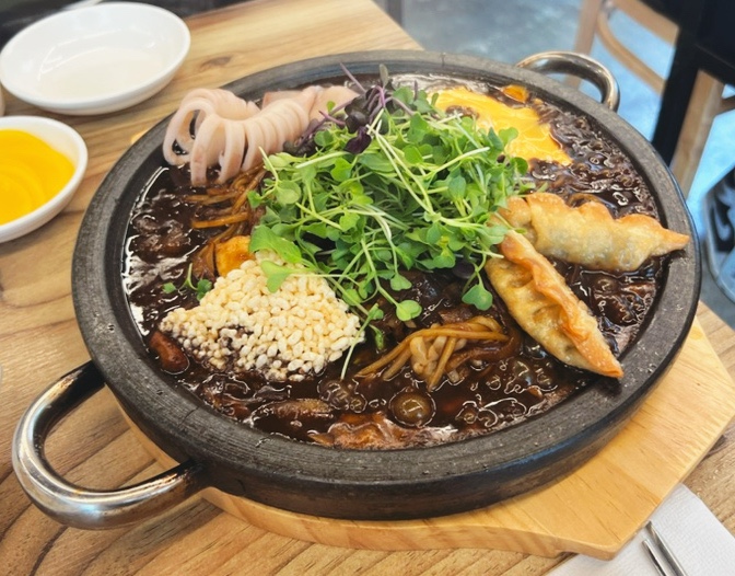  살면서 처음 먹어본 행궁동 짜장면 짜마