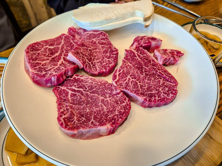  부산 기장 철마한우 산마루 #4 룸 테이블에서 가족 외식 + 토리나무 본점