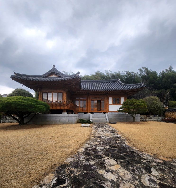  부산전원주택매매, 비교 분석해야 정확한 매물을 찾을 수 있습니다.