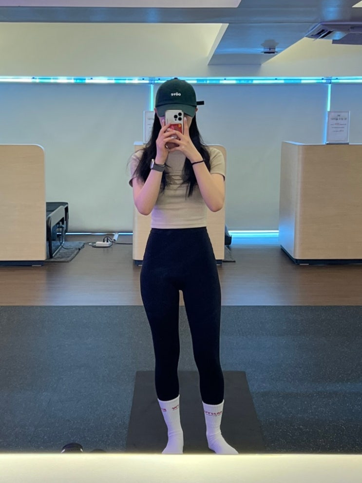  본투윈 크롭티 쇼츠 트레이닝 반바지 헬스 운동복 쇼핑