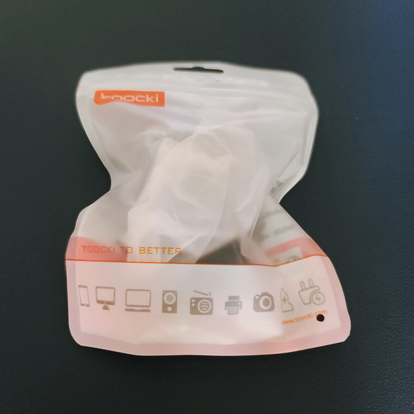  천 원 마트 가성비 충전기 Toocki PD20W 리뷰