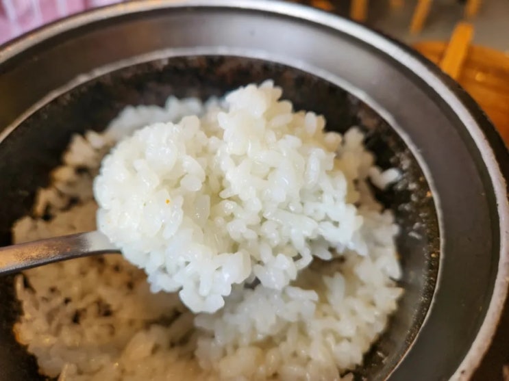  흰쌀 솥밥의 구수한 맛. 제주시 고사리 육개장 가성비 맛집 [가람]