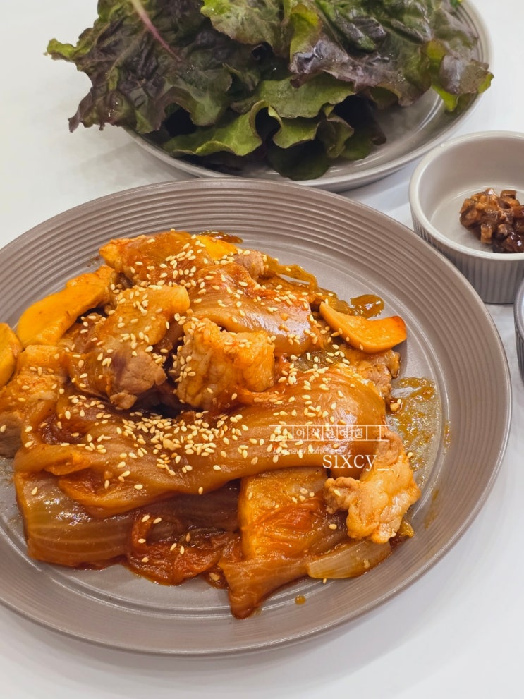  김치 제육볶음 레시피 삼겹살 두루치기 만드는 법