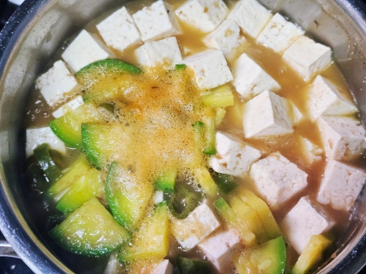  초간단 청국장찌개 끓이는법 / 청국장 두부 애호박으로 후다닥 만들기