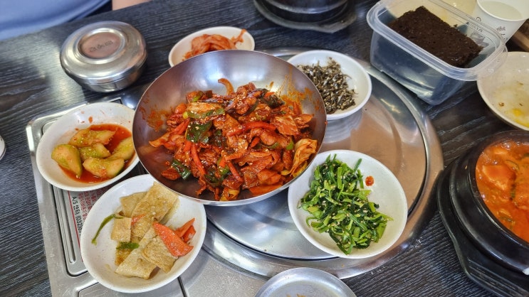  충무로맛집 충무로백반집 '엄마손식당'