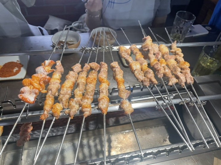  중국, 상해 직접 구워주는 양꼬치 맛집 헌지우이치엔 메뉴 추천 및 주말 웨이팅