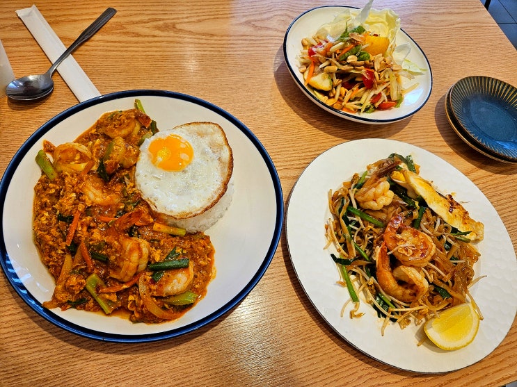  대구 동성로 팟타이 맛집 태국먹거리 메뉴