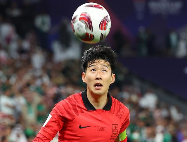  중국 축구 선수가 손흥민의 한국 대표팀을 향해 거침없는 말 쏟아냈다,  '황선홍 넘는다' 손흥민, 韓 A매치 역대 최다 득점 2위 도전...2차 예선 전 경기  실시간 핫이슈