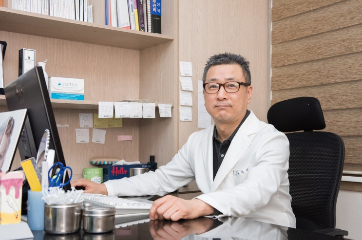  서울대입구역남자수염제모, 푸르스름한 수염자국 없애고 싶다면 서림동인근피부과에서