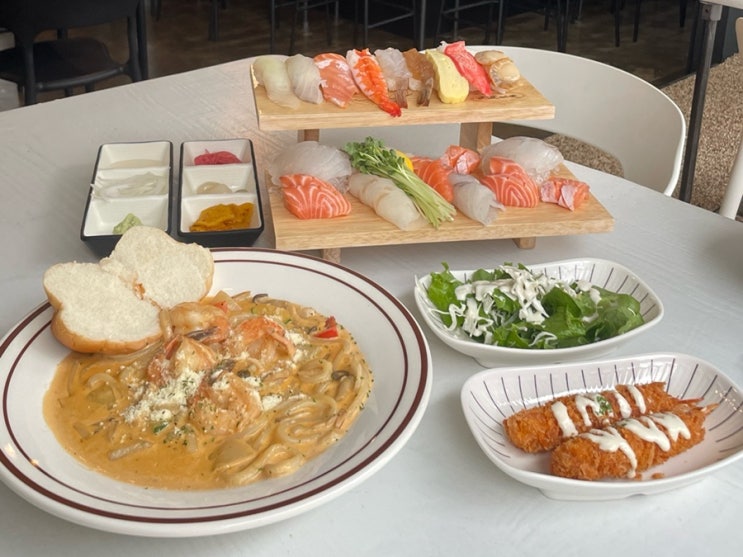  [김해 | 진영신도시] 데이트하기 딱 좋은 메뉴 스시 파스타가 한번에 가능한 진영 신상 맛집 ‘포마드오사카’