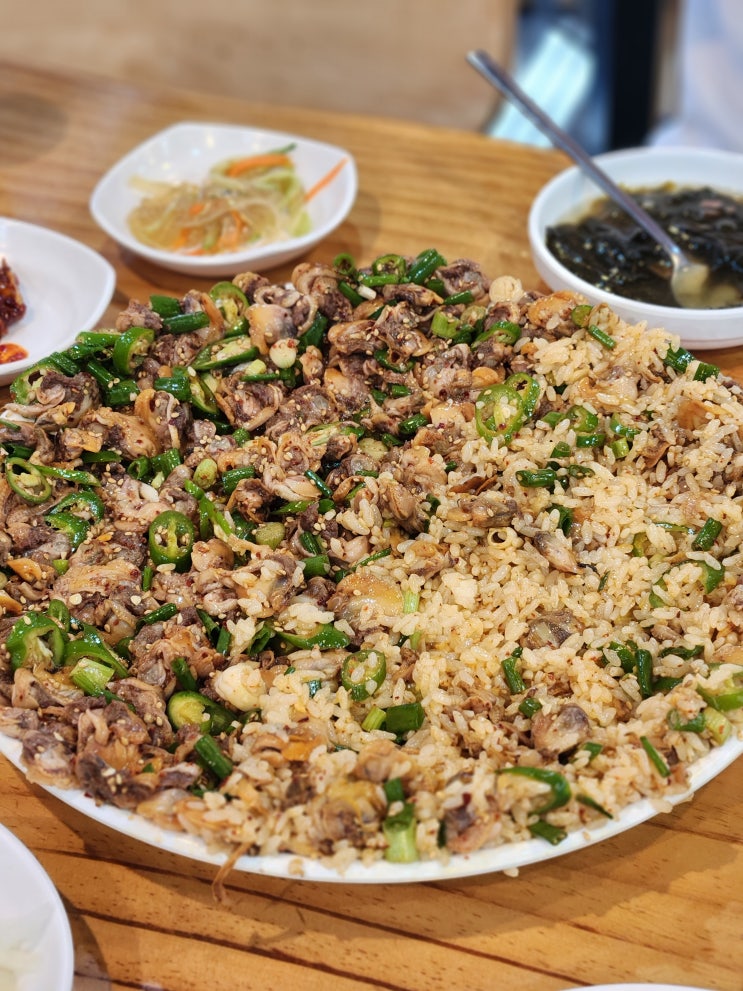  [강릉/포남동] 강릉역 근처 필수코스 엄지네포장마차 꼬막비빔밥