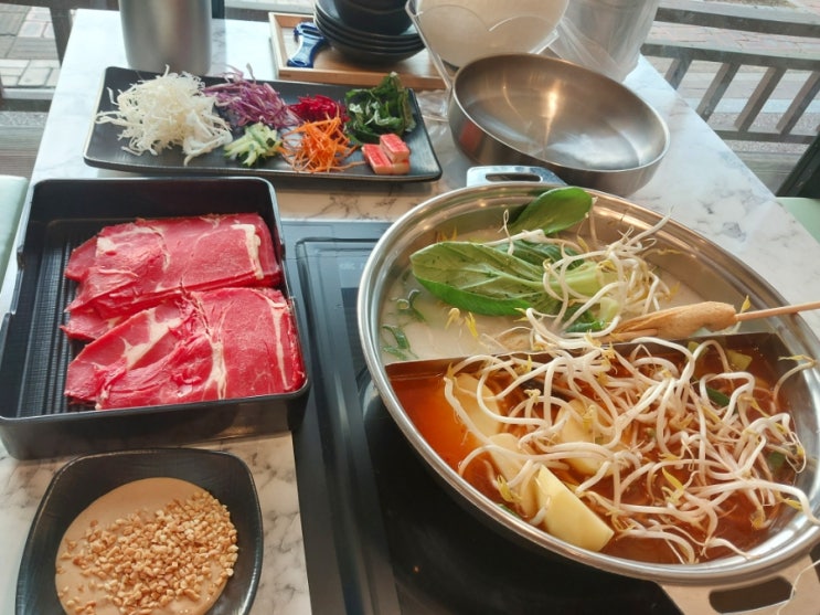  20240609 신관동 맛집 '퐁당 공주점' / 넓고 쾌적하게 즐길 수 있는 무한 샤브샤브 후기