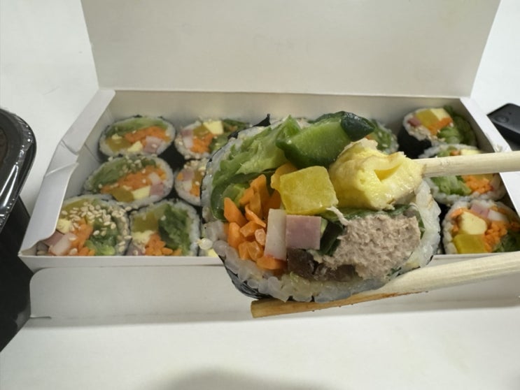 김밥맛집 오이김밥 별미 두꺼비스넥