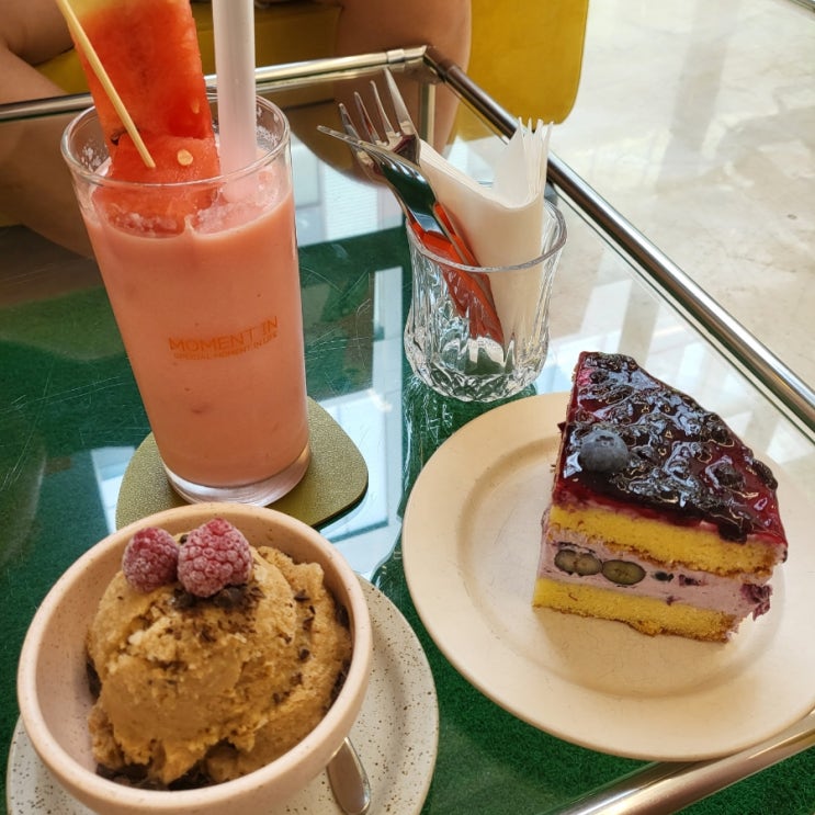  [증미역 카페] 수제 디저트가 맛있는 모먼트인