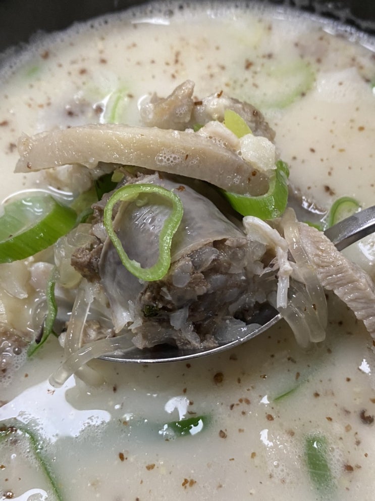  사당역 순대국 사골육수의 진한 맛 진지방