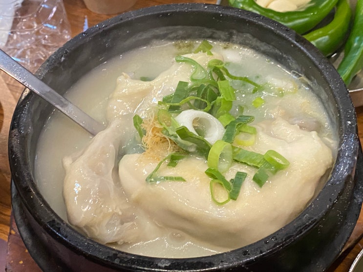  [교대맛집] 살이 부드러운 삼계탕 전문점 '3대 삼계장인'