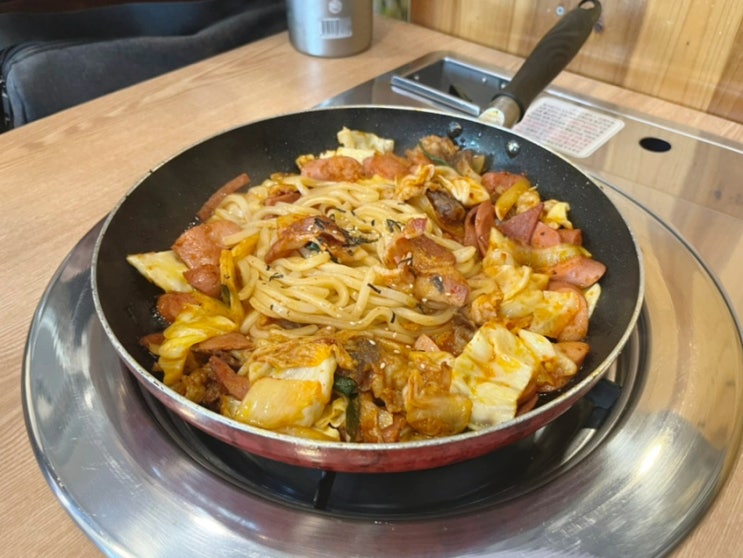  용인 기흥구청 맛집 의정부실비부대볶음 기흥구청점! 차돌 부대볶음 너무 맛있어요~