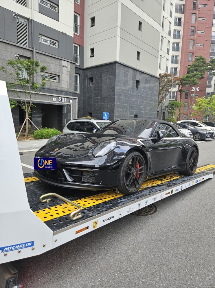  포르쉐 911 카레라 GTS 강원도 원주시 명륜동에서~서울 서초구 양재동 단독캐리어탁송 어부바탁송 수입차탁송 슈퍼카탁송 카캐리어탁송비용. [제이원캐리어]