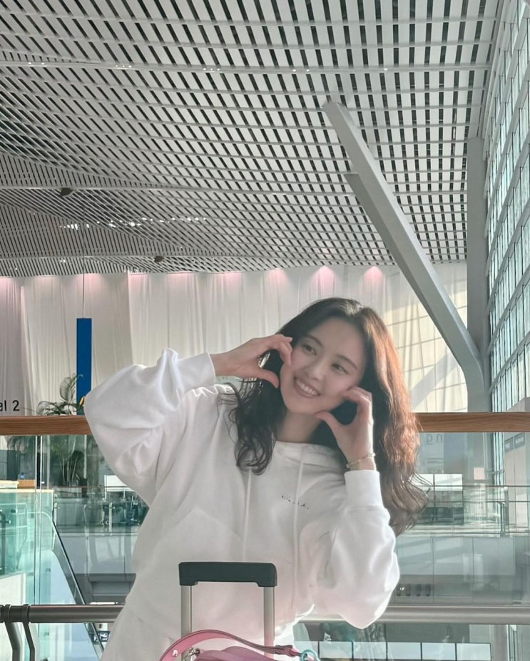 "신혼여행이야?" 김동완서윤아, 둘만의 해외 여행 떠난 이유는? "신혼여행이야?" 김동완서윤아, 둘만의 해외 여행 떠난 이유는?