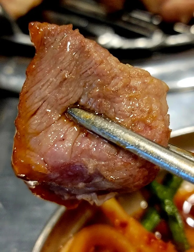  내돈내산 강남구 청담역 전통 인생 돼지고기 맛집 길목 돼지고기구이