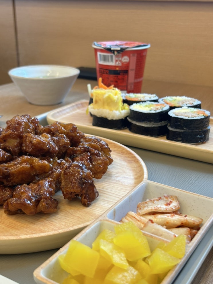  삐사감김밥 건대점 혼밥 가능한 가성비 분식 맛집 건대입구역 근처 점심
