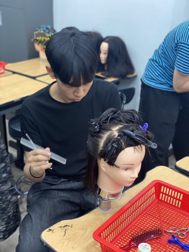  신림헤어학원 자격증부터 입시까지