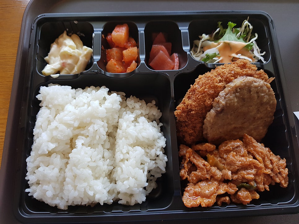 한솥도시락 청운혜전대앞점 사진 5