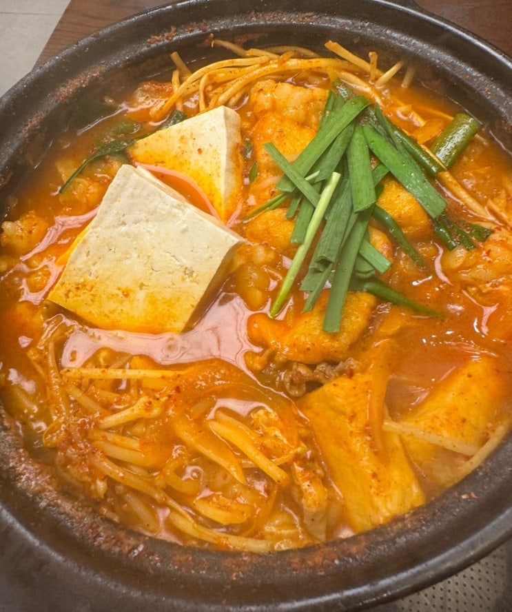  수원 롯데몰 타임빌라스 맛집 호랑이굴