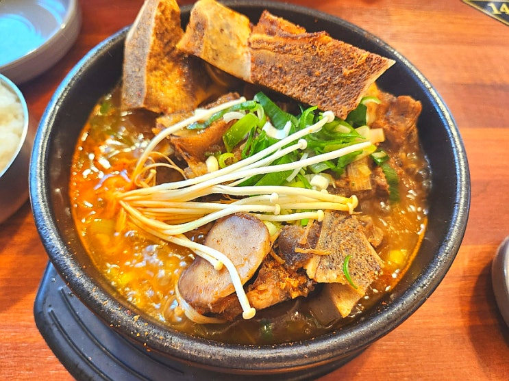 방이동 해장국 맛집 장수본가해장국 송파나루역점 추천 방이동 해장국 맛집 장수본가해장국 송파나루역점 추천