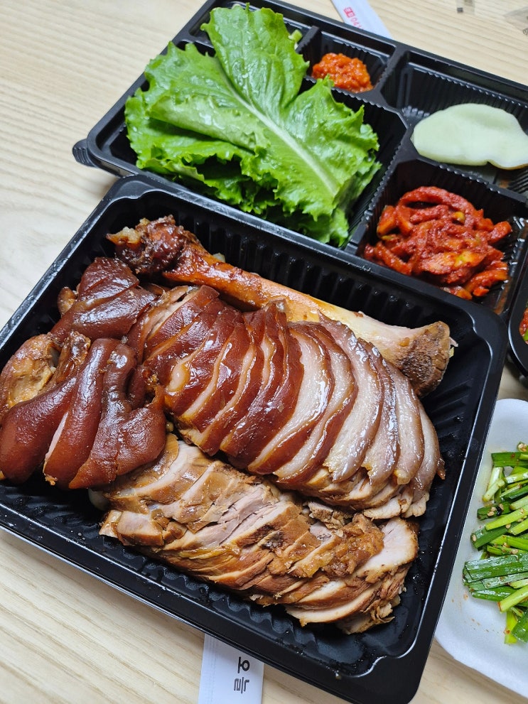  태안 안면도 족발 맛집 가족 본점-탱글함이 살아있는 생족발 포장 후기