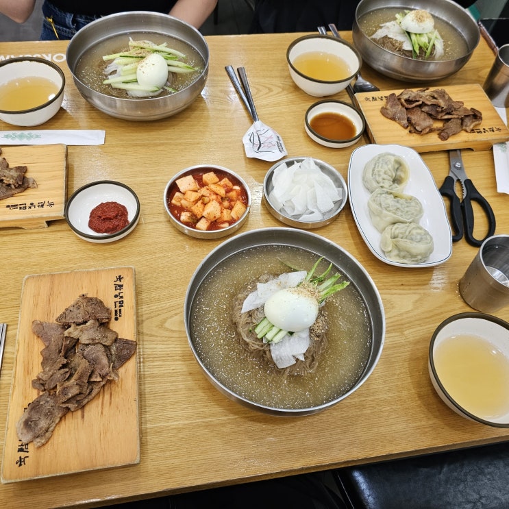  민락동 육쌈냉면에서 점심해결하며 무더위피하기