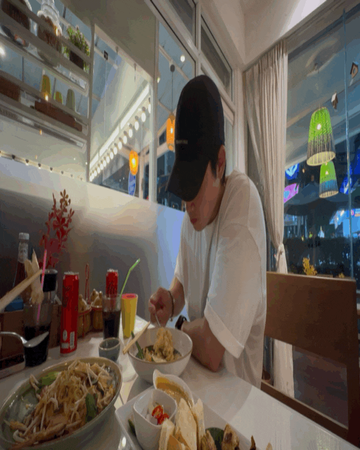  치앙마이 님만해민 팟타이 맛집 추천 5번 방문한 또간집 'RUK MUANG THAI BISTRO'