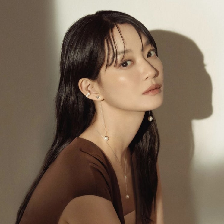  신민아 주얼리 브랜드 디디에두보 14K 목걸이 가격은?