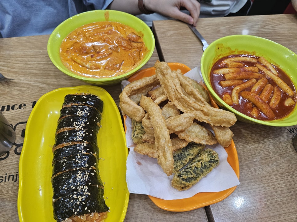 신전떡볶이 서신점 사진 1