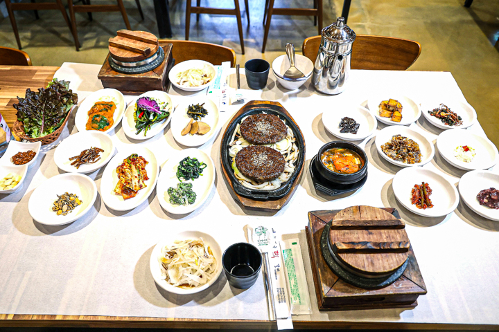  [제천 청풍호 맛집] 케이블카 한식 고품격의 청풍황금떡갈비 & 제천 의림지 맛집