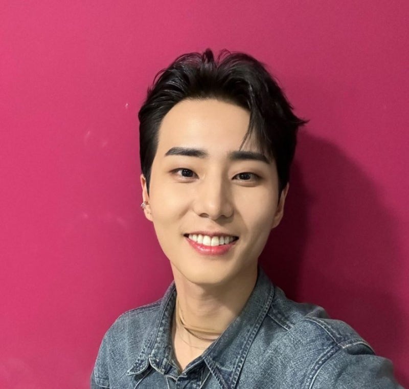 영케이 나이 강영현 키 국적 학력 아버지 직업 어머니 고향 부모님 집 본가