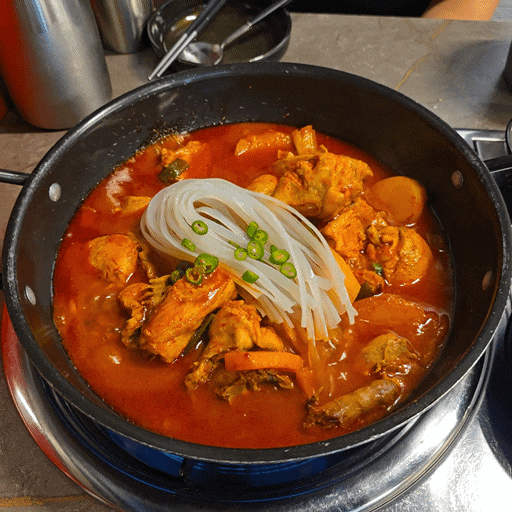  한티역맛집 추천 보글지글부대찌개&닭볶음탕 가마솥닭볶음탕 솔직후기