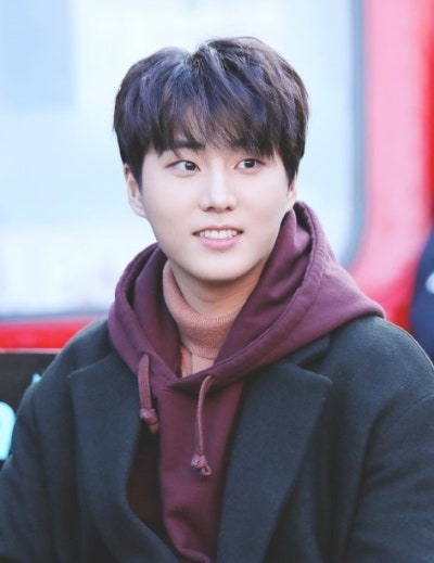 영케이 나이 강영현 키 국적 학력 아버지 직업 어머니 고향 부모님 집 본가 : 네이버 블로그