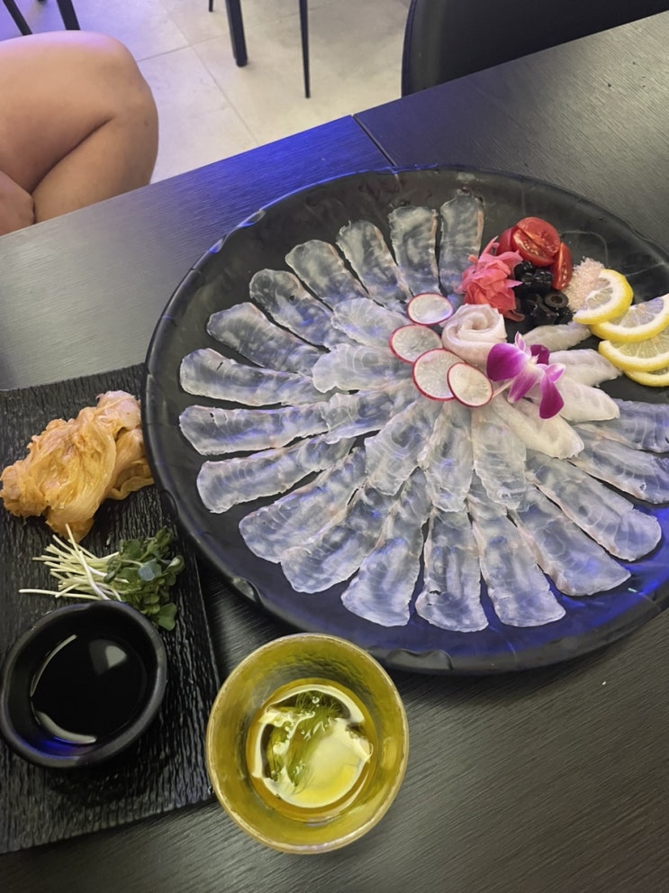  [이태원맛집] 다양한 안주와 술이 가득한 한식다이닝 주점 ‘목로 이태원점’ 내돈내산 솔직후기